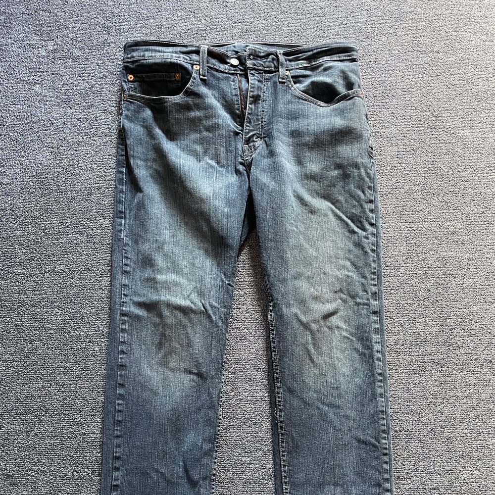 Men’s Levi 559 Jeans - 34” x 32”